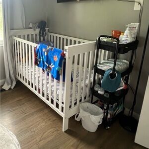 Delta White Baby Crib